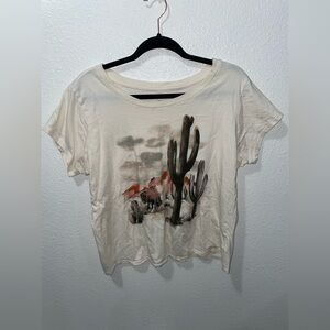 Shyanne Cream Graphic Crop Tee
